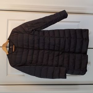 Uniqlo black puffer jacket medium